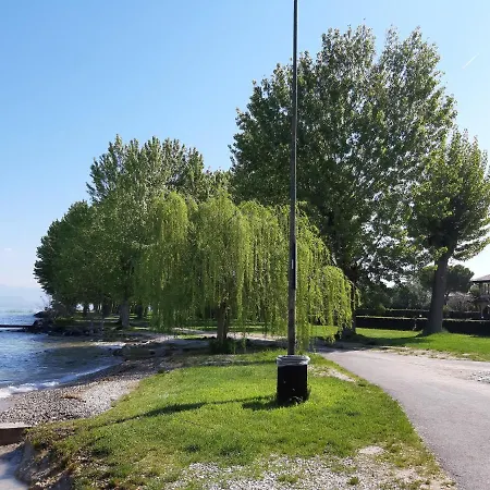 My Sirmione Beach Apartment Superior Exterior foto