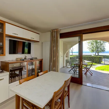 My Sirmione Beach Apartment Superior Exterior foto