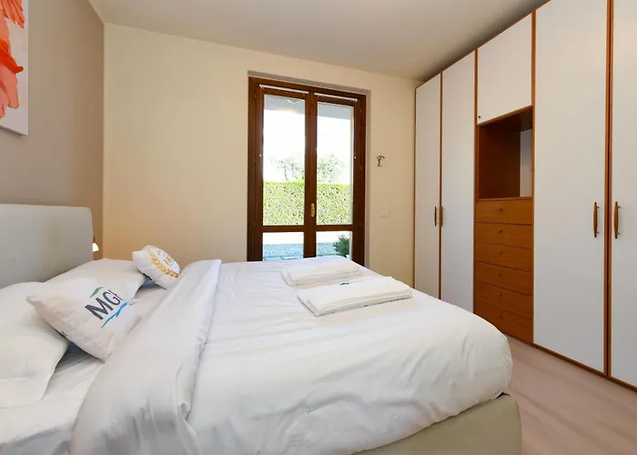 My Sirmione Beach Apartment Superior